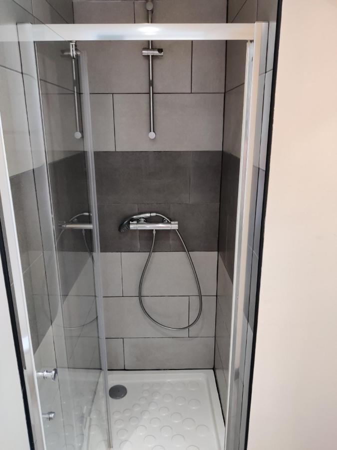 Appartement Cosy Avec Parking Proche Gare Dombasle-sur-Meurthe Esterno foto